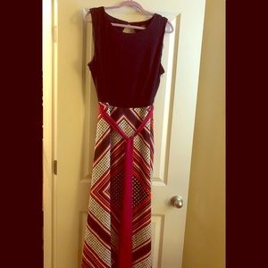 Beautiful R&K Size 22 dress - navy blue and pink